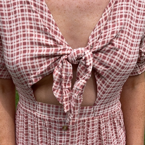 Faithfull The Brand Maple MIDI Dress - Picture 5 of 8